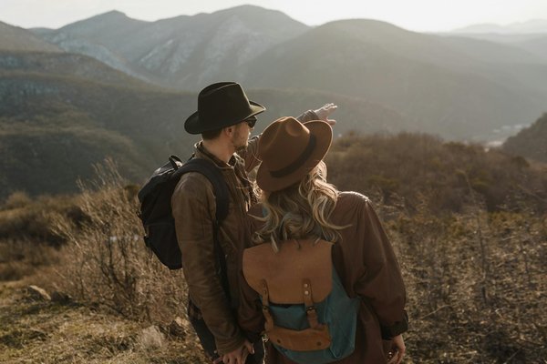 Discover the ultimate uk camping adventure: uncover secret farmers' markets on your journey