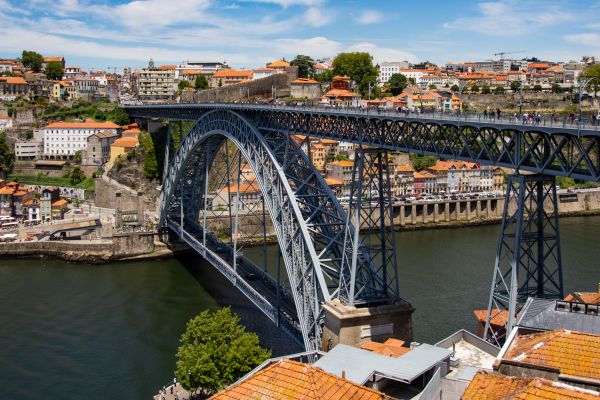 Unforgettable experiences: private custom tours in Spain and Portugal